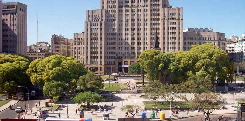 Faculdade de medicina na Argentina: 9 melhores universidades, custos 2026 e como entrar