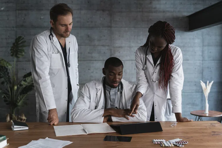 2-medicina-nos-eua-o-que-e-usmle