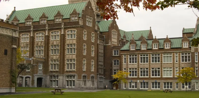 7 melhores universidades do Canadá para brasileiros