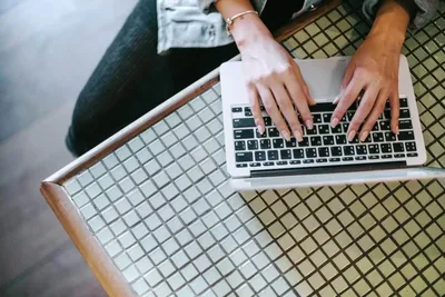 Como escrever um essay acadêmico em inglês