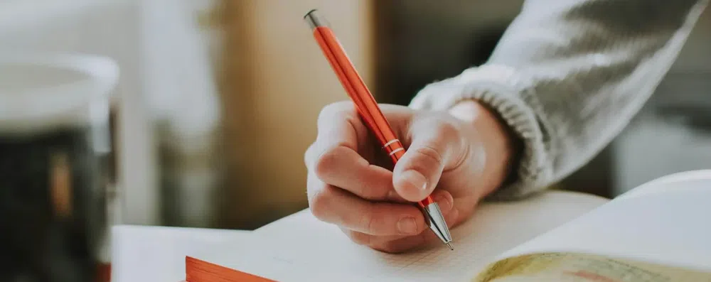 Como desenvolver seu inglês mais rápido: dicas práticas que funcionam