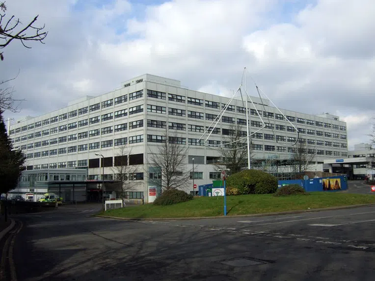 melhores-escolas-de-medicina-da-europa-Hospital-John-Radcliffe