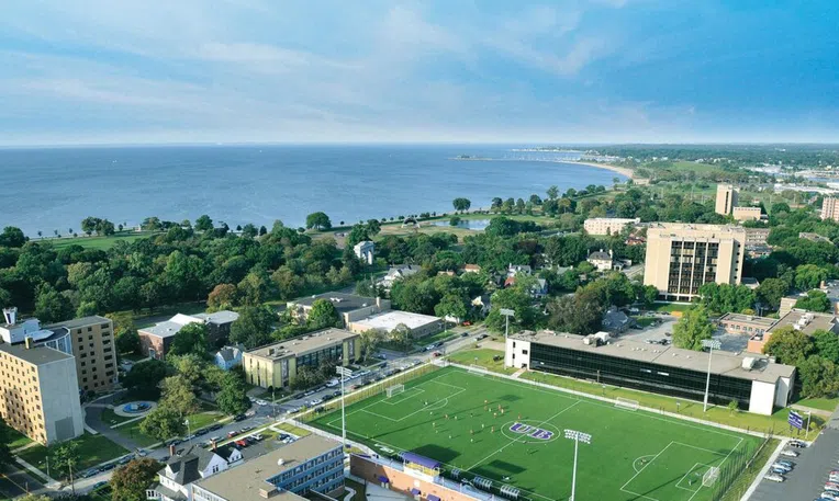 universidades-americanas-que-oferecem-bolsas-bridgeport