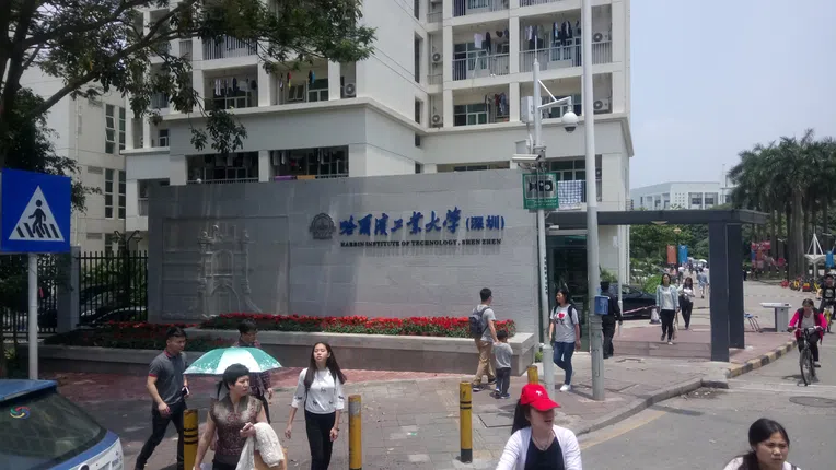 Intercâmbio de graça na China