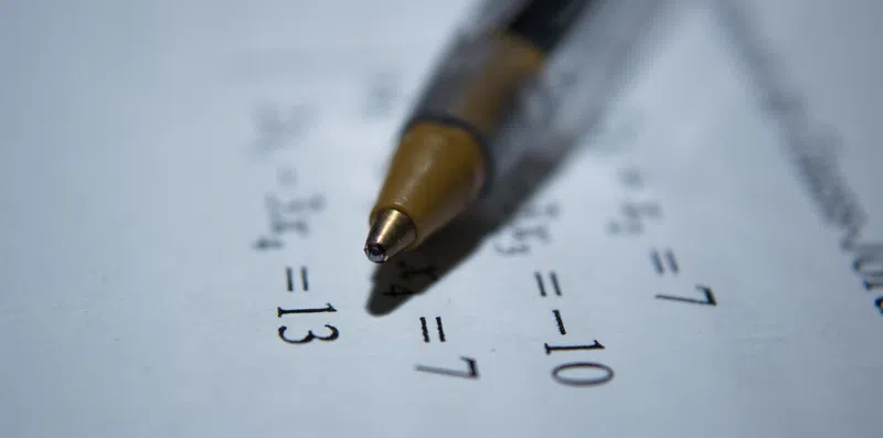 Qual é a nota média do SAT?