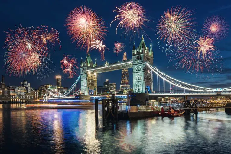 london-reveillon