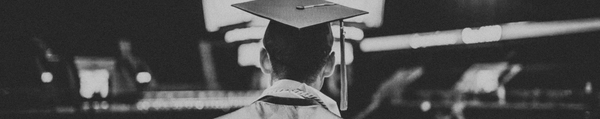 Como transferir sua graduação do Brasil para o exterior com bolsa de estudos