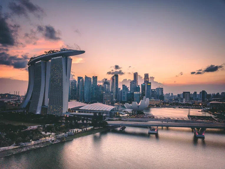 Singapura é bom destino para treinar inglês