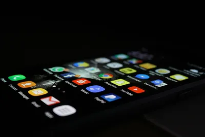 Melhores apps para aprender inglês grátis: 10 aplicativos gratuitos (Duolingo, Busuu, BBC e mais)