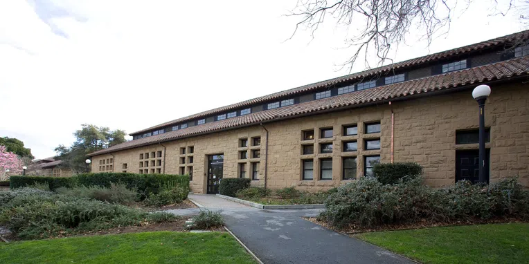 Stanford é uma das melhores faculdades de Engenharia Mecânica dos EUA