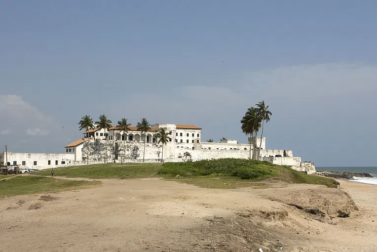 castle-trabalho-voluntario-na-africa