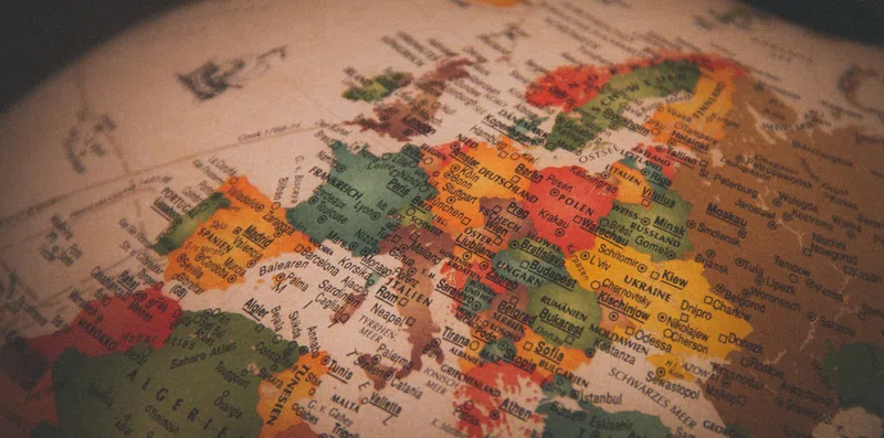 As 30 cidades mais caras e mais baratas da Europa para estrangeiros