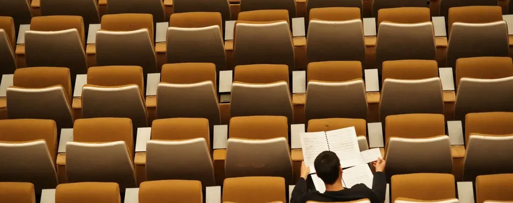 Office hours e tutoria na faculdade no exterior: como usar