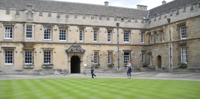 Como fazer mestrado em Oxford de graça?