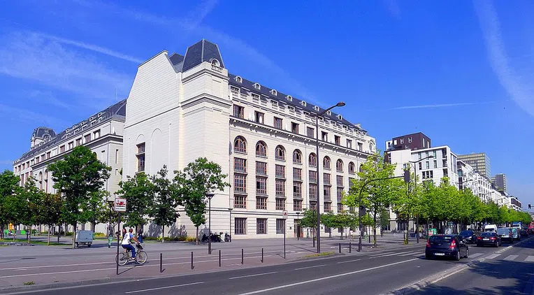A atual Universidade de Paris é uma das melhores da França