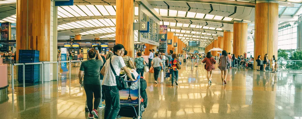 5 dicas para superar o medo de deixar um filho fazer intercâmbio