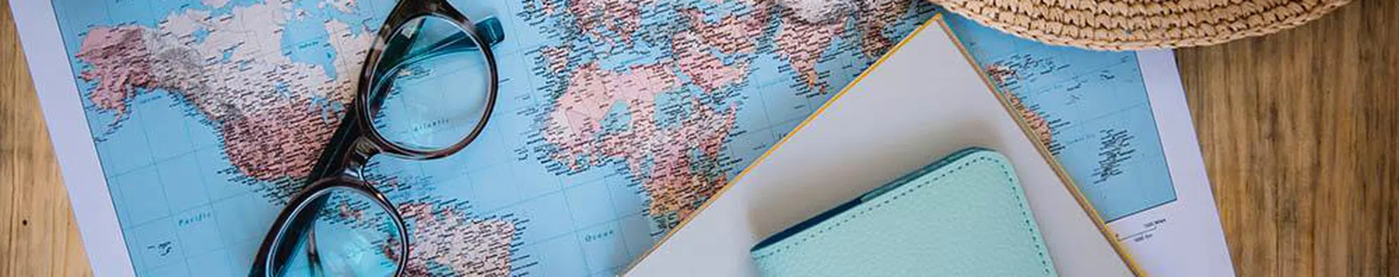 Mais de 100 bolsas de estudos de graduação e pós