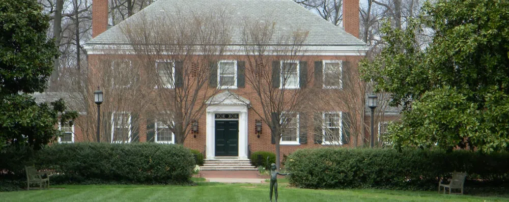 Como estudar na Universidade Johns Hopkins com bolsa?