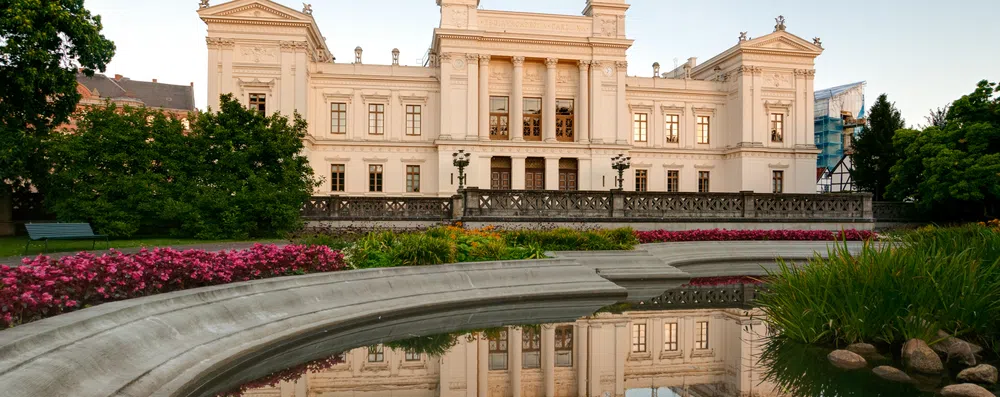 Universidades da Suécia oferecem 350 bolsas para estrangeiros