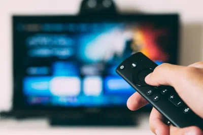 10 séries e filmes com idiomas diferentes na Netflix