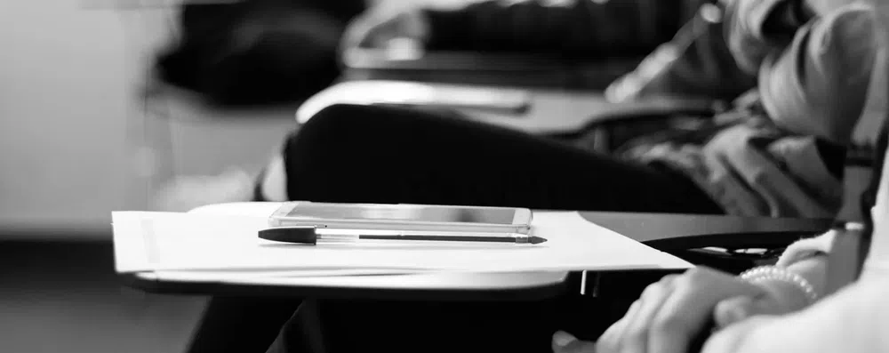 Summer school universitário: guia completo e bolsas
