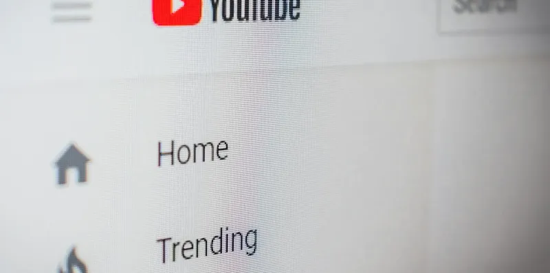 Como aprender inglês de graça usando o YouTube