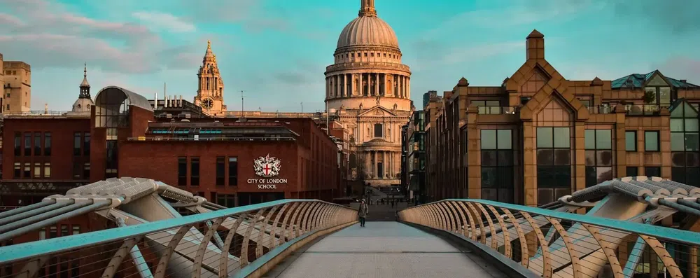 Doutorado em neurociência em Londres paga £30 mil