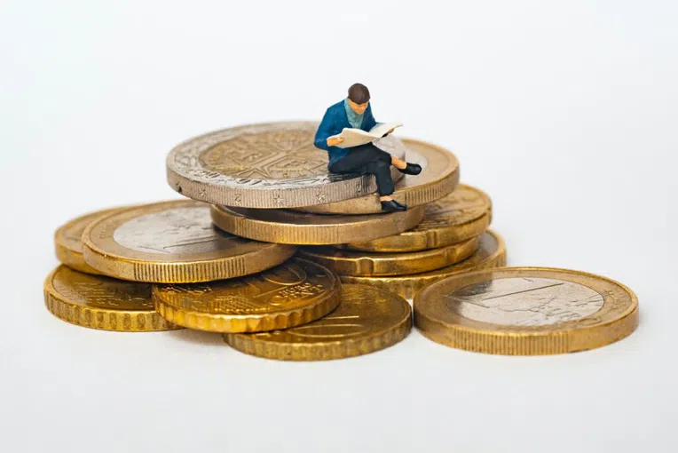 cursos-online-de-economia