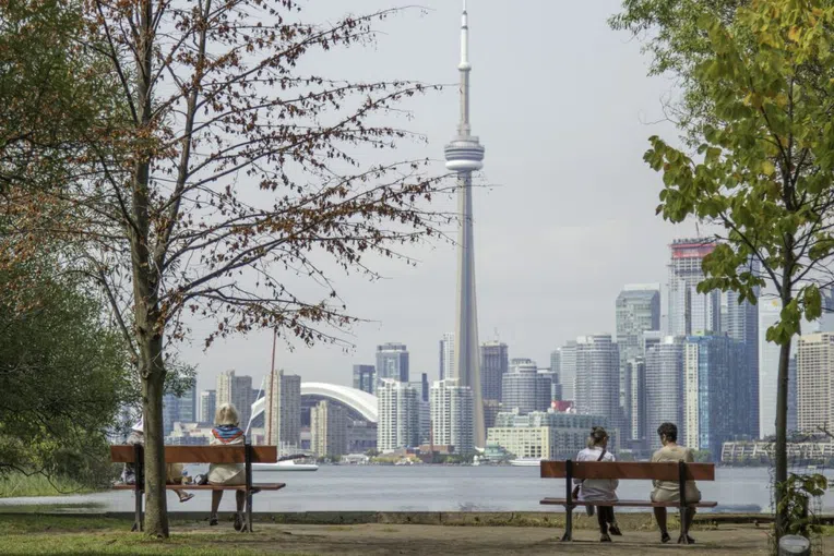 Morar-no-Canadá-Toronto