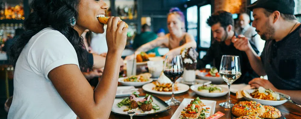 Inglês em restaurantes: como você se sairia pedindo comida no exterior?