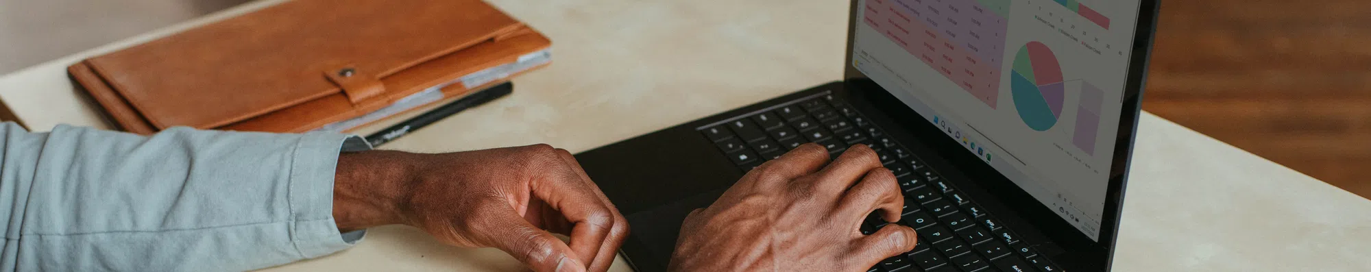 Como trabalhar para empresas internacionais e ganhar em dólar ou euro