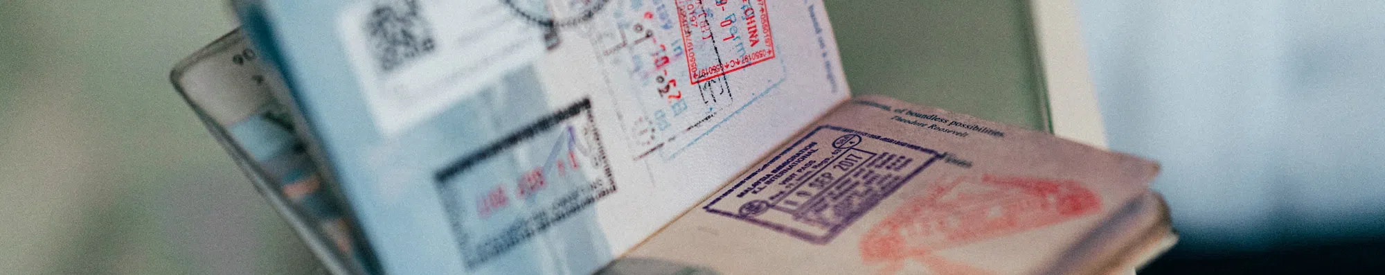 Quais são os documentos para um intercâmbio -18?