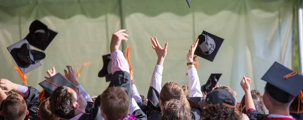 Como transferir entre universidades nos EUA?