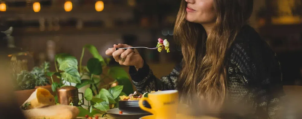 Crie um passeio gastronômico e descubra seu destino ideal de intercâmbio