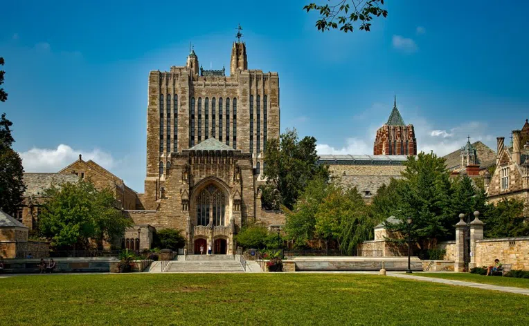 cursos-online-de-yale