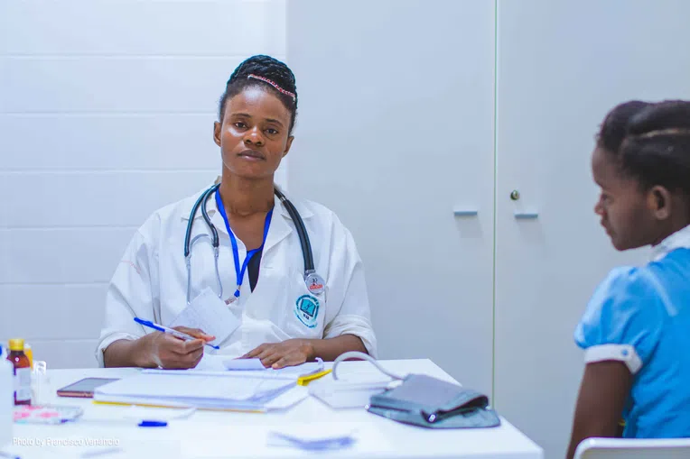 1-medicina-nos-eua-do-e-md