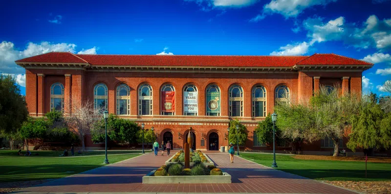 Como estudar na Universidade do Arizona com bolsa?