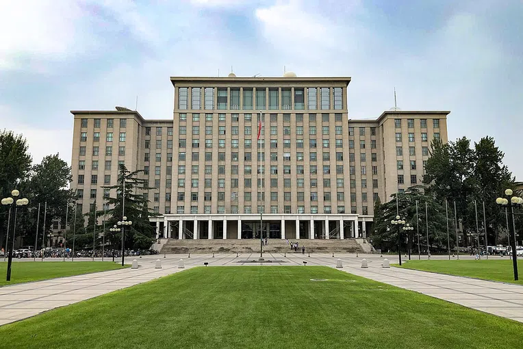 Universidade Tsinghua é uma das melhores opções para fazer intercâmbio na China