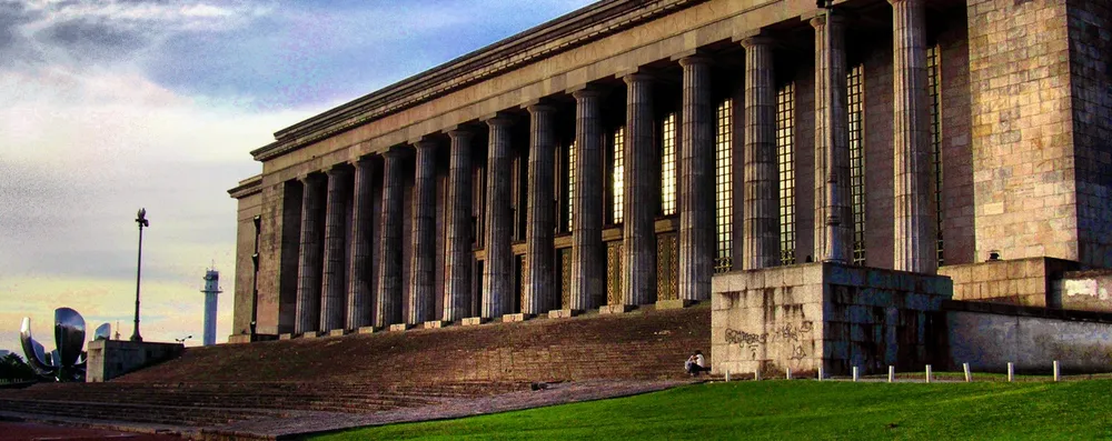 Conheça todos os cursos de pós-graduação da Faculdade de Direito da UBA