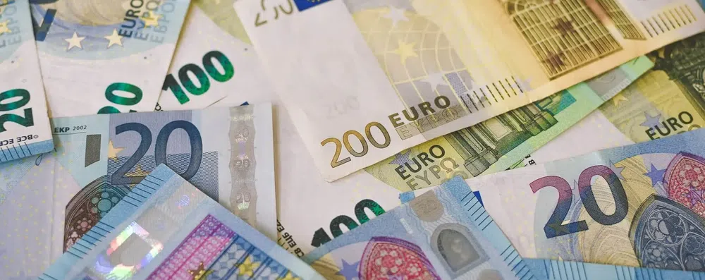 Qual é o custo de vida em uma universidade na Europa: quanto custa estudar fora?