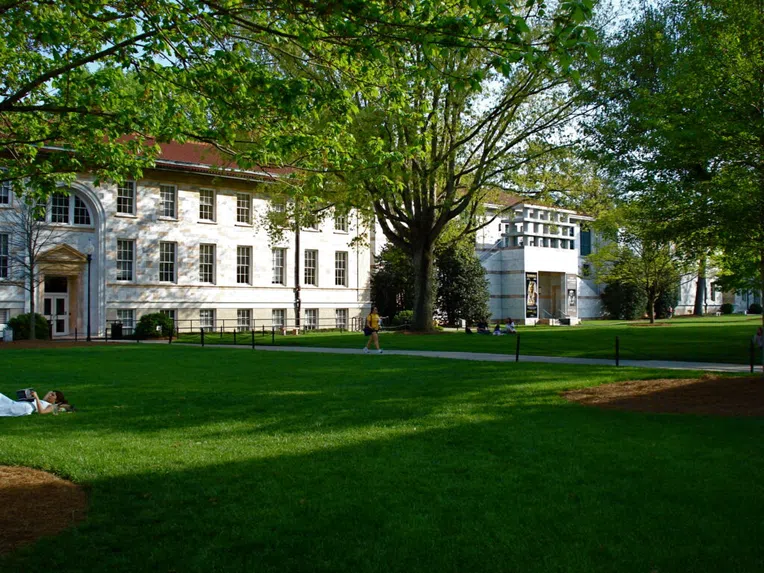 universidade-emory-quad