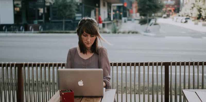 Como treinar idiomas nas férias?