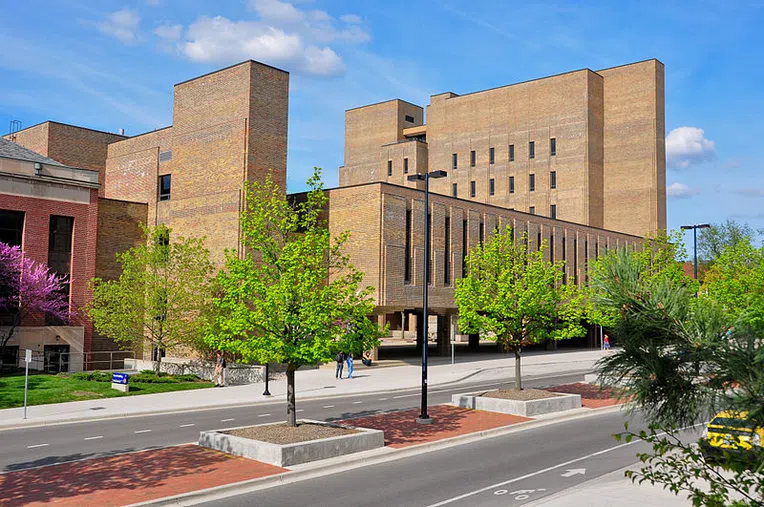 universidade-de-michigan-escola-de-odontologia