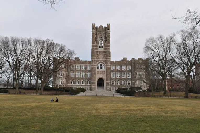 universidade-católica-fordham