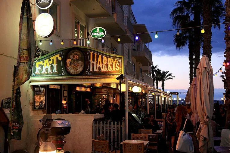 bar-intercambio-em-malta