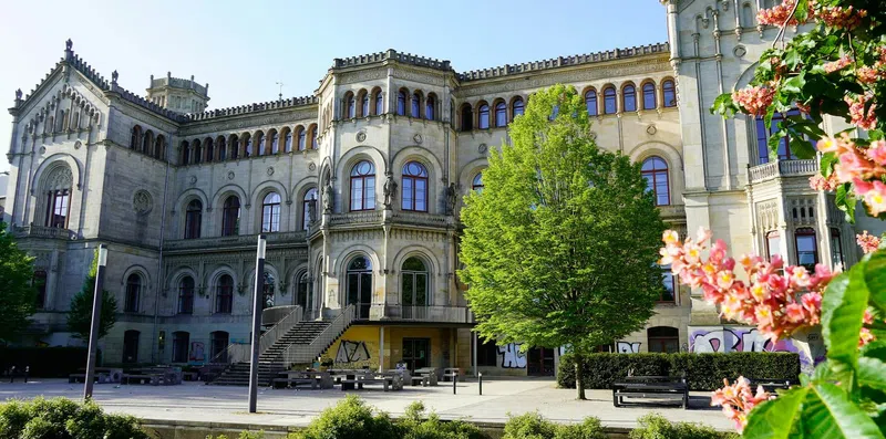 Universidade pública na Europa: quanto custa e como funciona