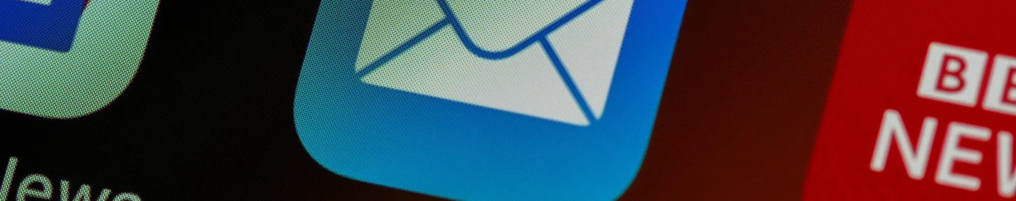 E-mail em inglês: guia completo com modelos prontos