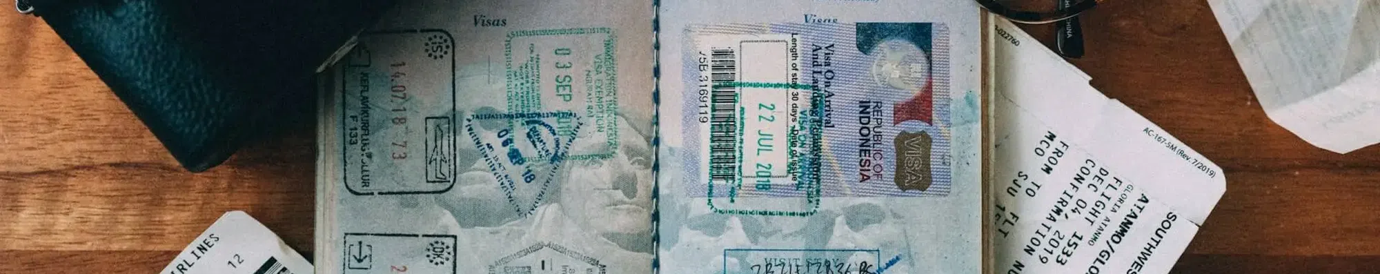 Documentos que reprovam na imigração (e como evitar)