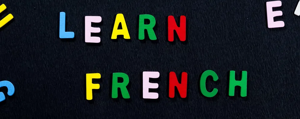Curso de francês gratuito: 12 opções online para aprender do zero