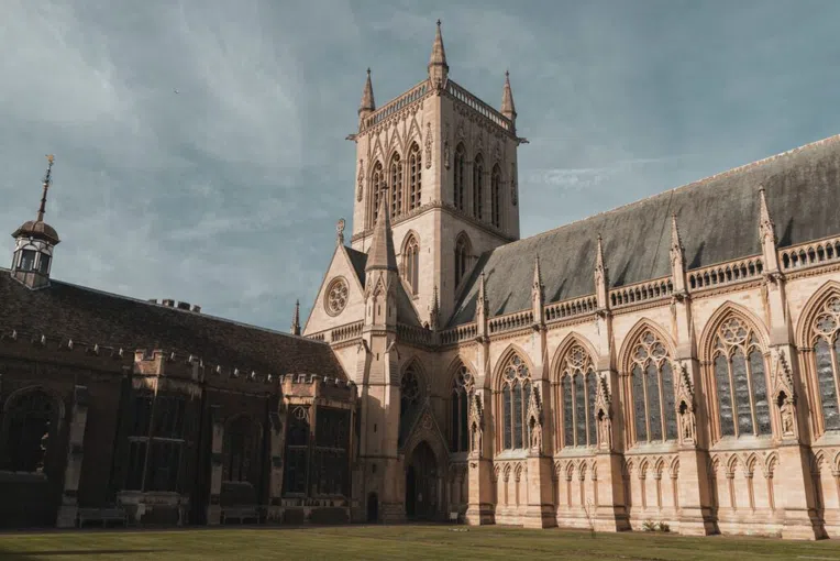 2-rivalidade-entre-oxford-e-cambridge